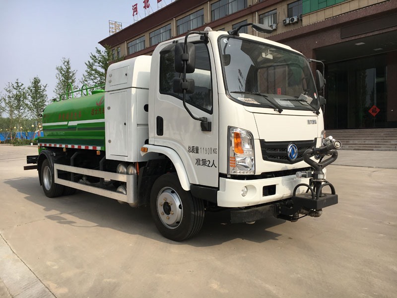 純電動(dòng)清洗車(chē) YYD5120GQXBEV(右45°)